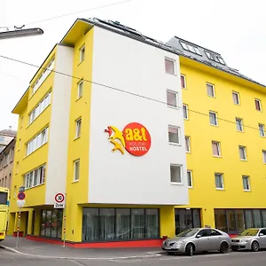 A&t & Auberge de jeunesse Vienne