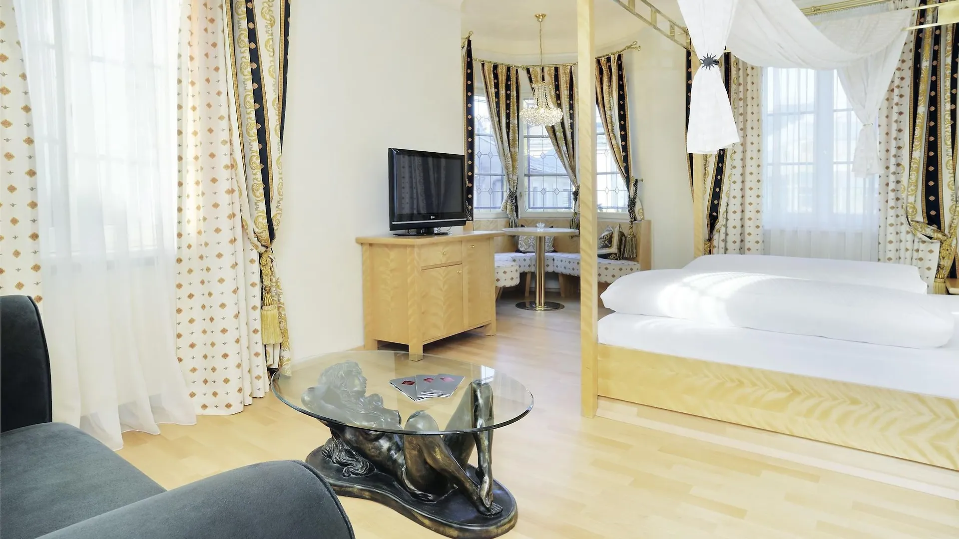 Hotel Schwarzer Adler Инсбрук
