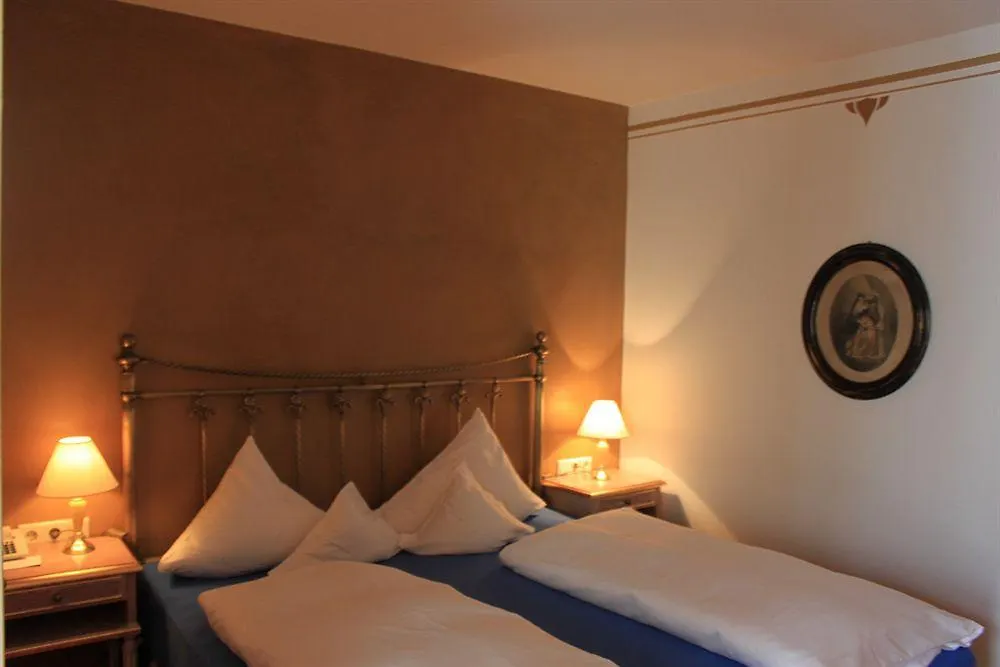 Hotel Schwarzer Adler Инсбрук