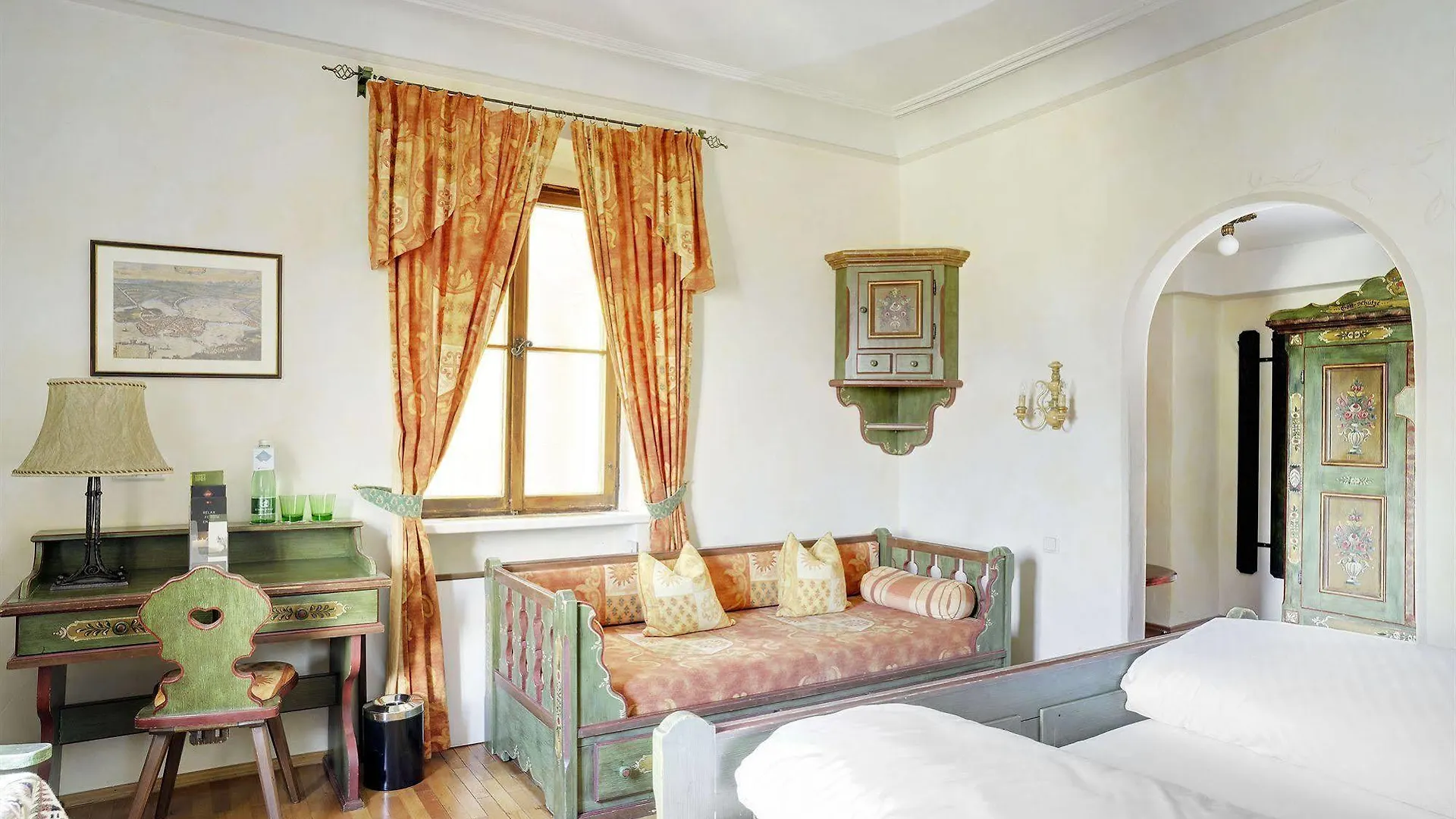 ****  Hotel Schwarzer Adler Инсбрук Австрия